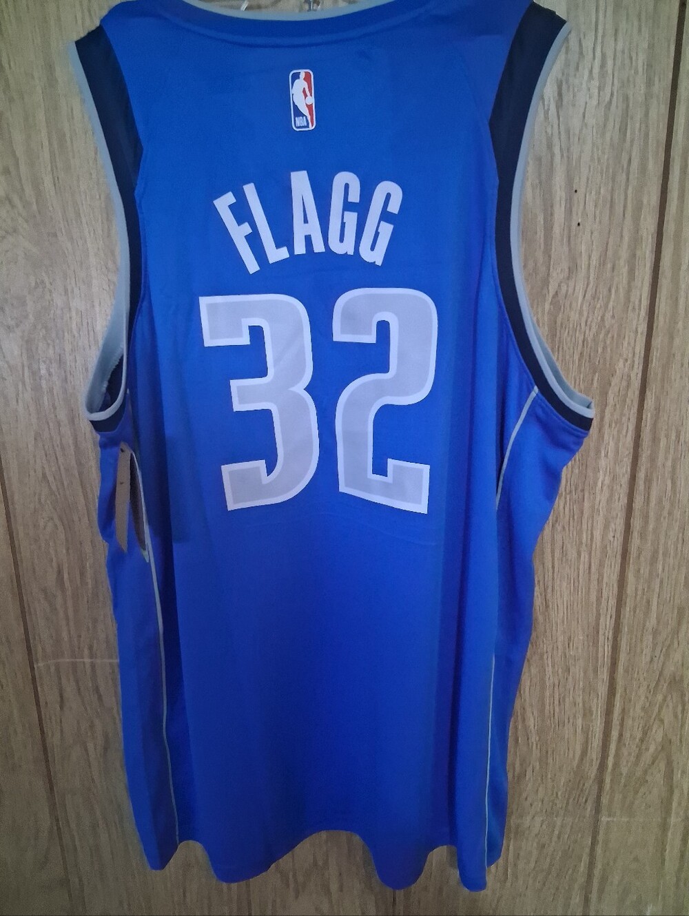 Mystery Sports Card With Cooper Flagg Dallas Mavericks Icon XXL Jersey